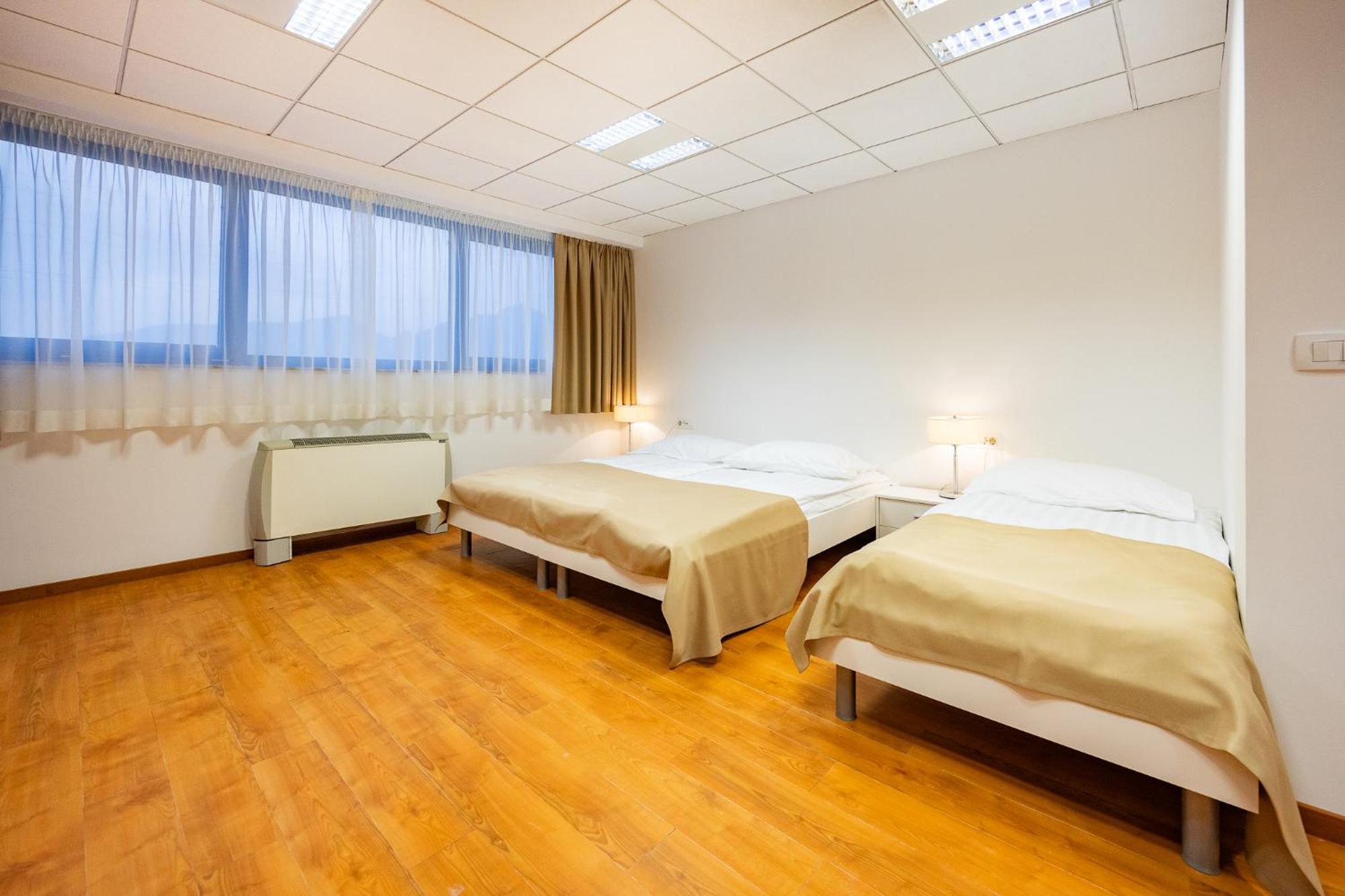 Garni Hotel Azul クラーニ エクステリア 写真