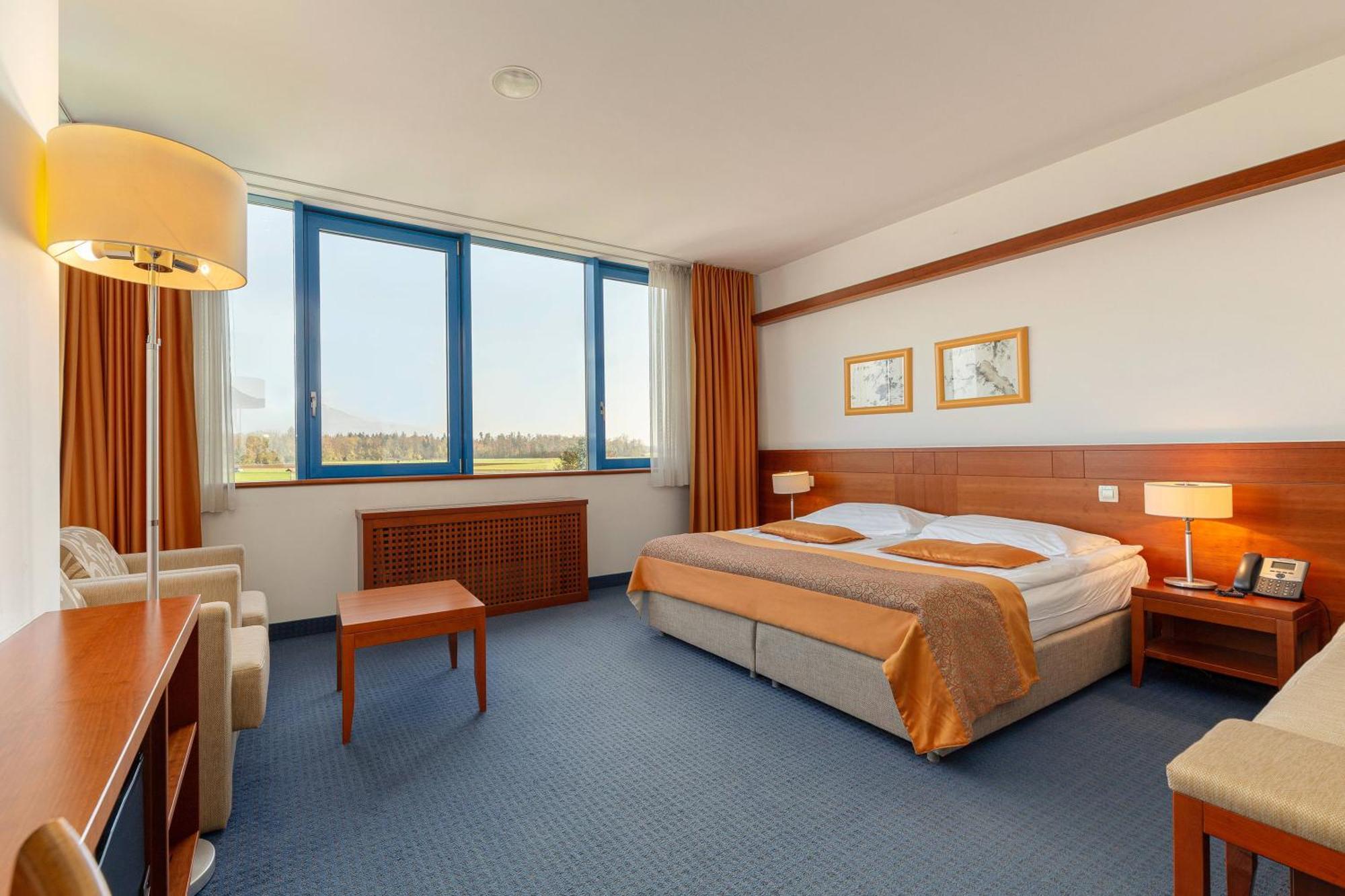 Garni Hotel Azul クラーニ エクステリア 写真
