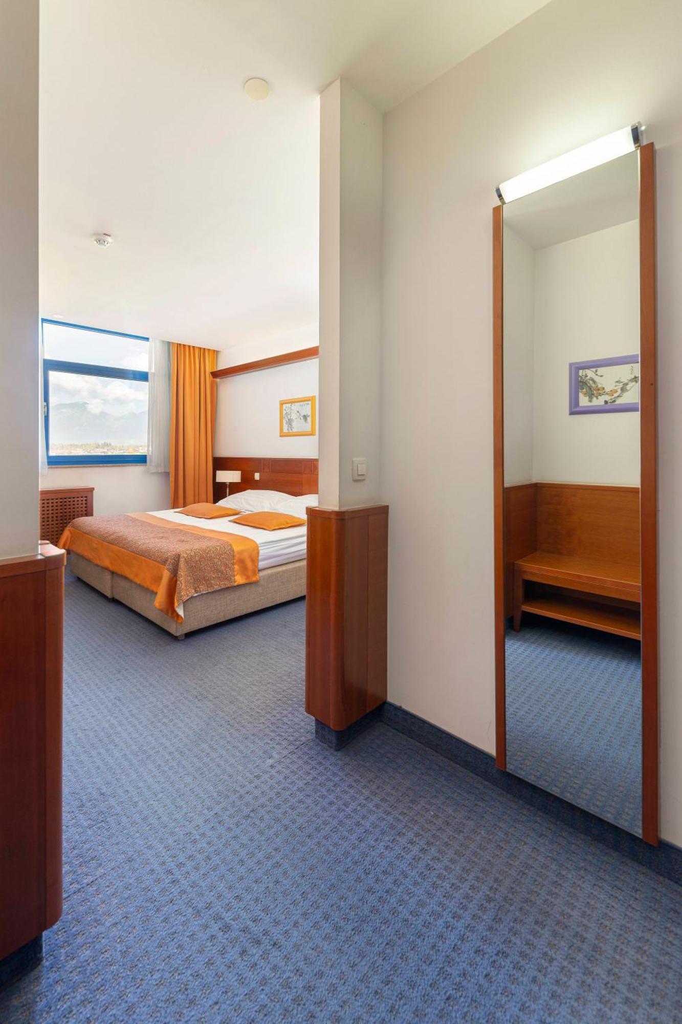 Garni Hotel Azul クラーニ エクステリア 写真