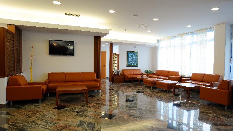 Garni Hotel Azul クラーニ エクステリア 写真